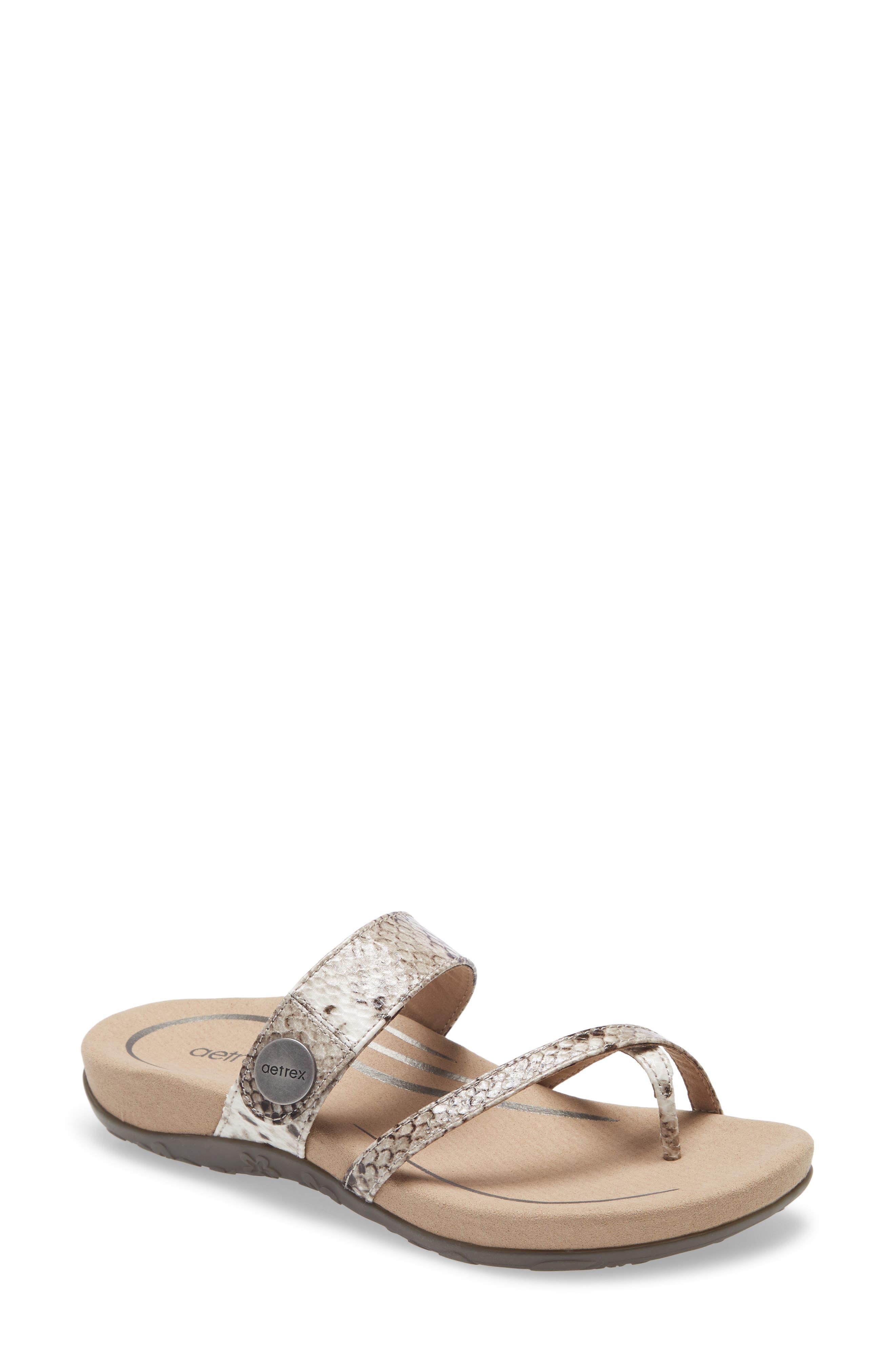 franco sarto izzy