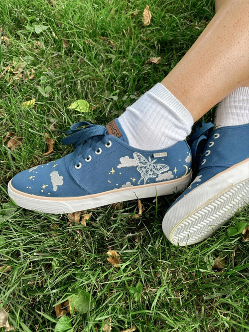 Bangs Shoes Enchanted Skylight Low Top In Navy Blue