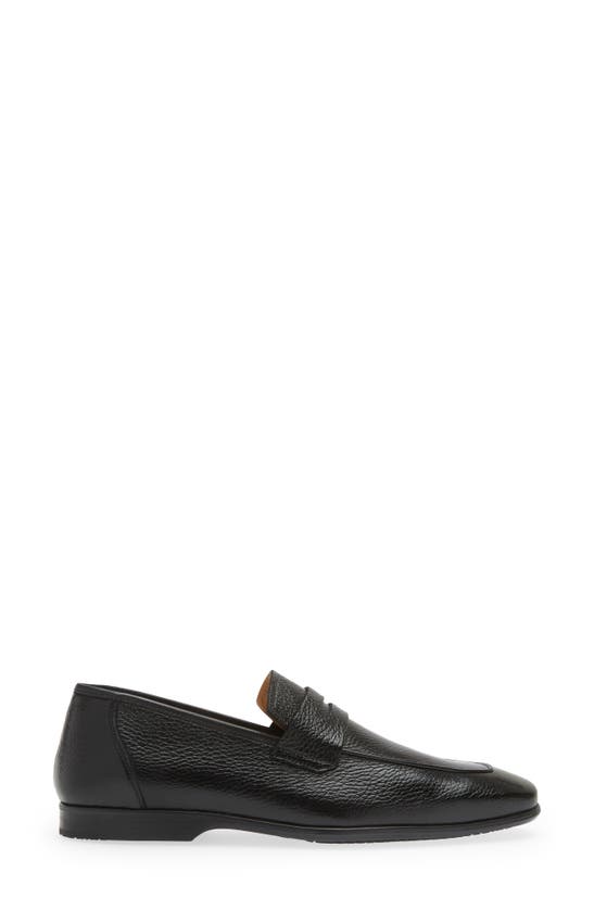 Mezlan Stamped Croc Embossed Penny Loafer In Black