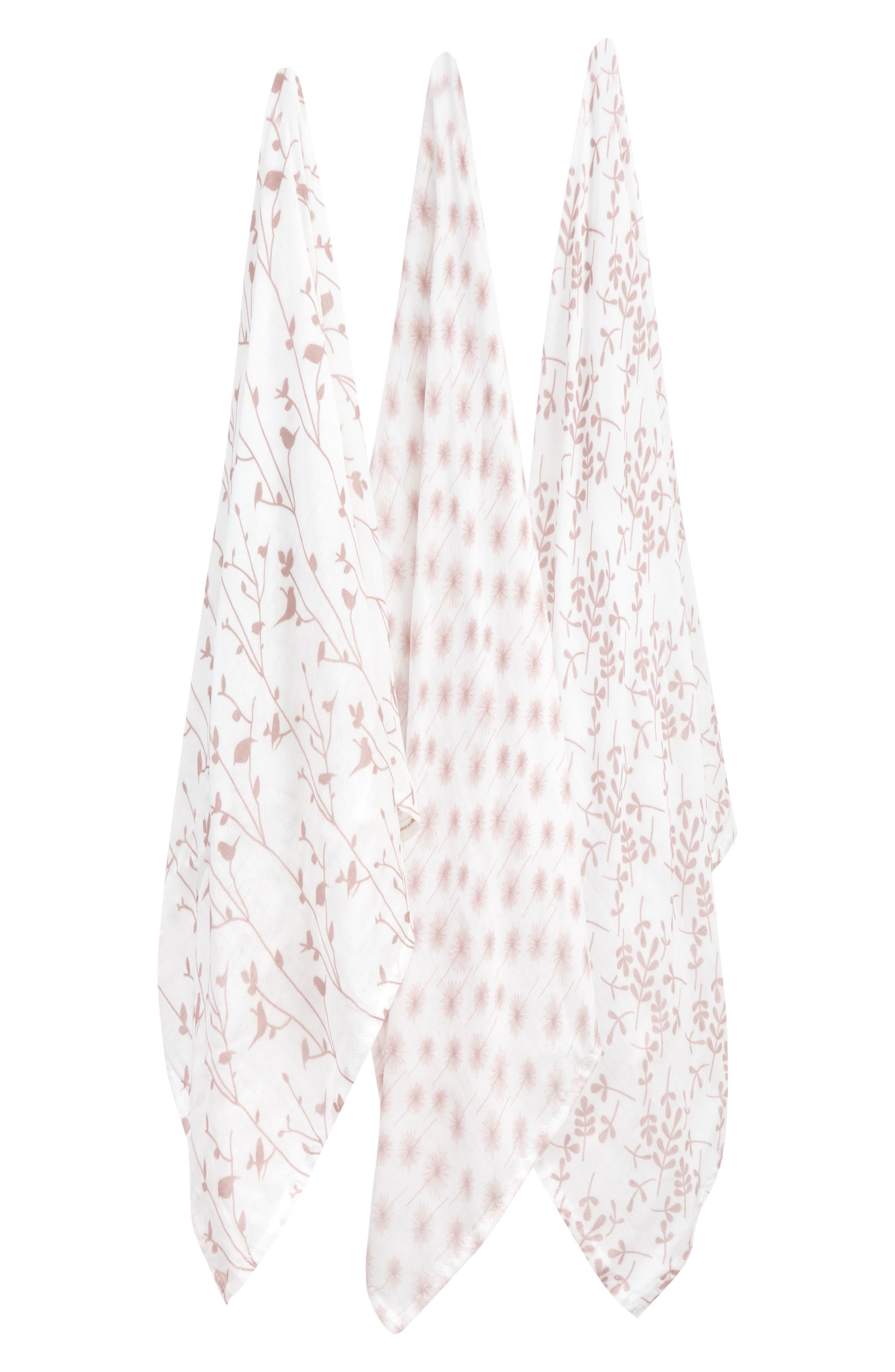 little giraffe swaddle