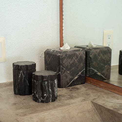 Andjacob Decor Tauro Container In Black Marble