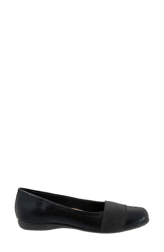 Shop Trotters Samantha Flat In Black