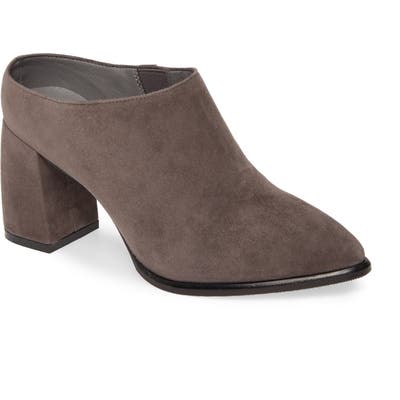 Sbicca Turnkey Mule, Grey