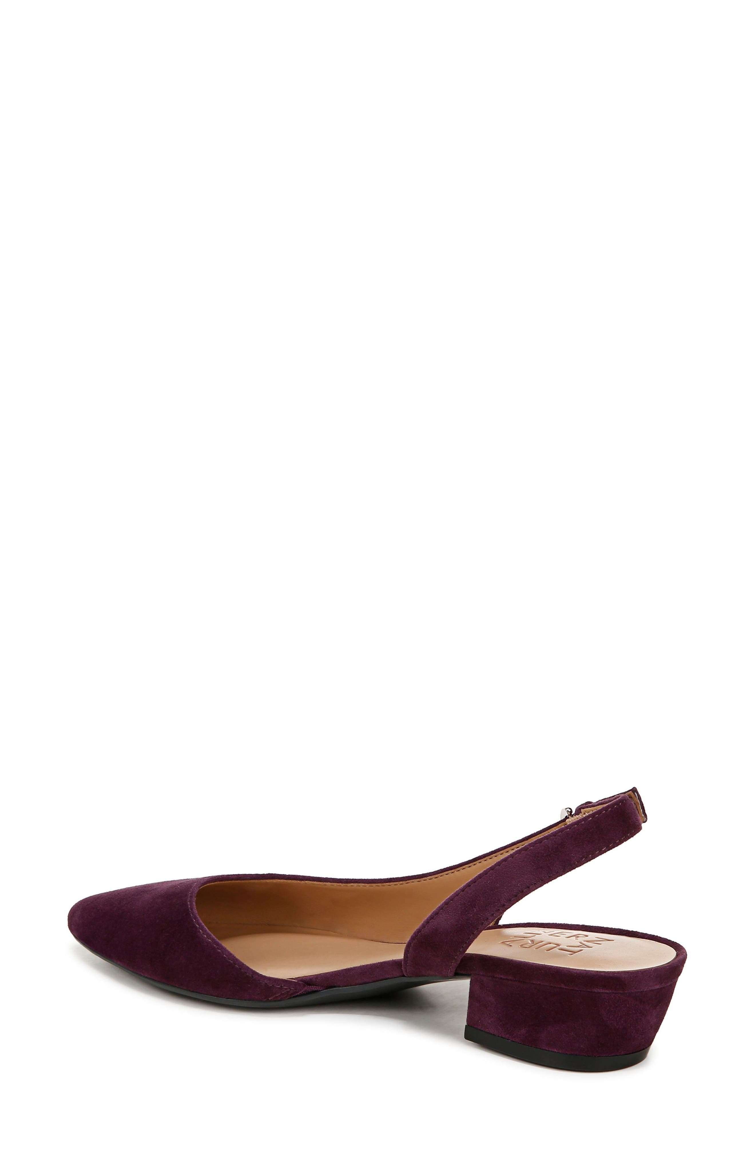 naturalizer banks pump