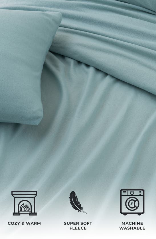 Woven & Weft Super Soft Extra Plush Fleece Sheet Set In Cloud Blue