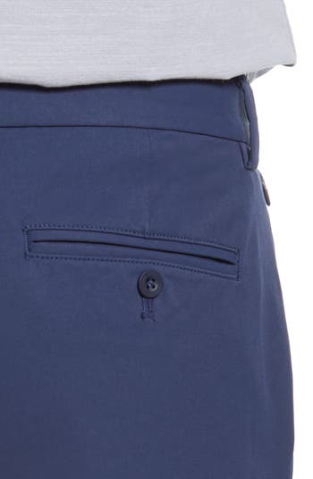 Shop 7 Inch Performance On-The-Go Shorts at vineyard vines