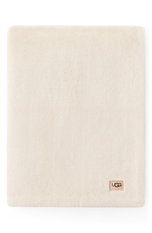 UGG(r) Lanai Fleece Throw Blanket in Light Sand at Nordstrom