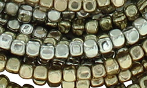 Olivia Welles Layered Bead & Flower Detailed Necklace In Gold-silver