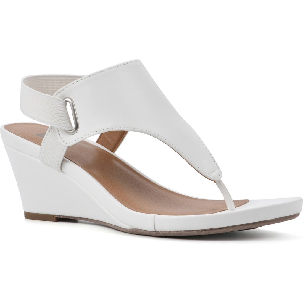White Mountain Footwear All Dres Wedge Sandal In White/smooth