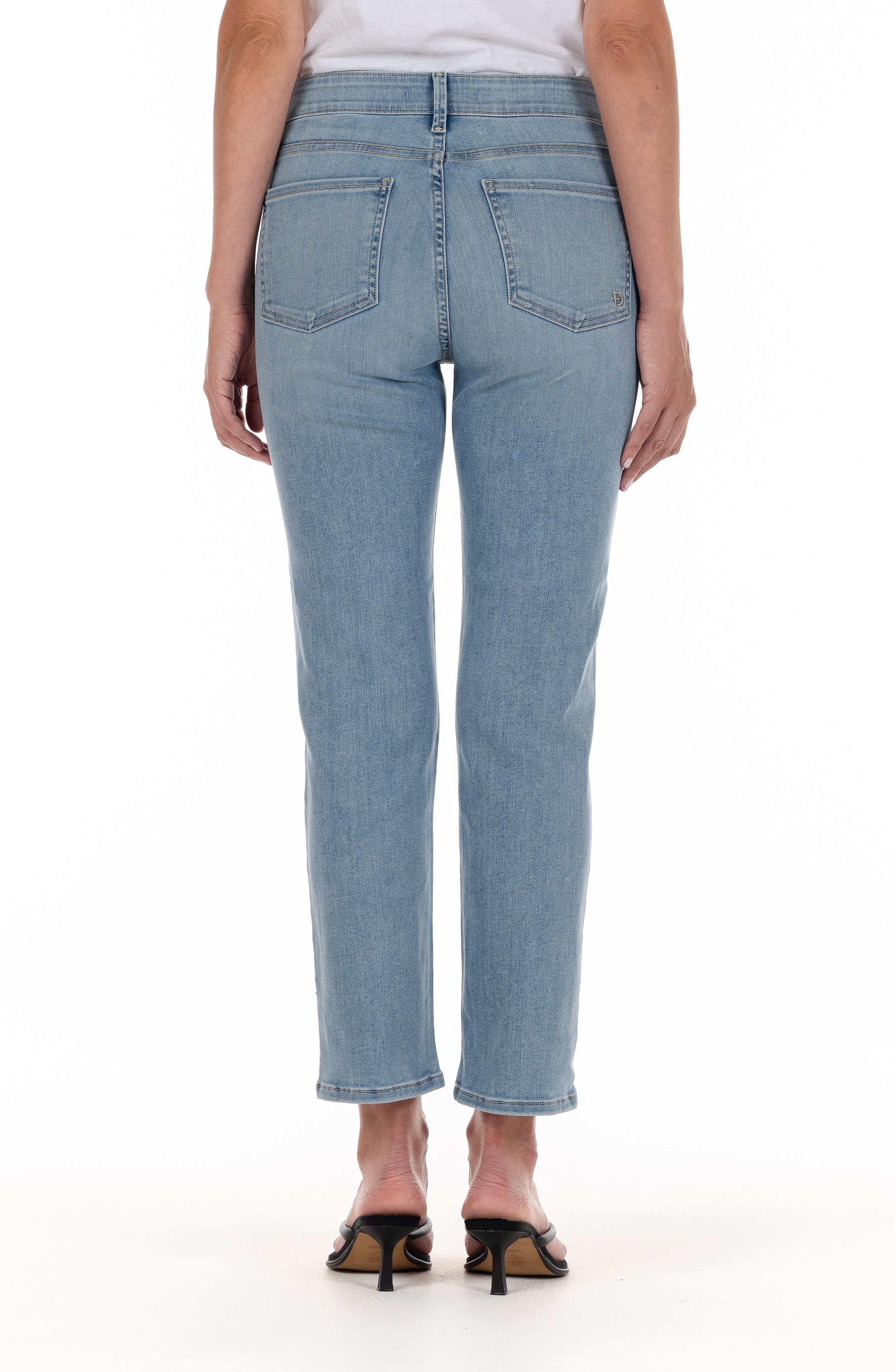 Fidelity Denim Cher Slim Straight Leg 