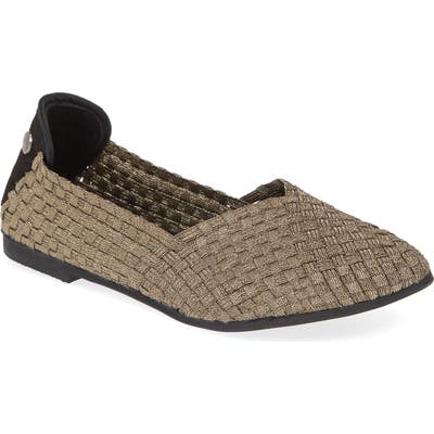 Bernie Mev. Cora Flat, Brown