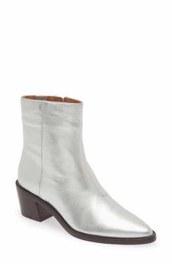 Marc fisher 2025 yellin chelsea boot