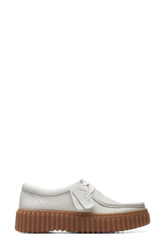 Shop Clarks Torhill Bee Chukka Sneaker In Off White Leather