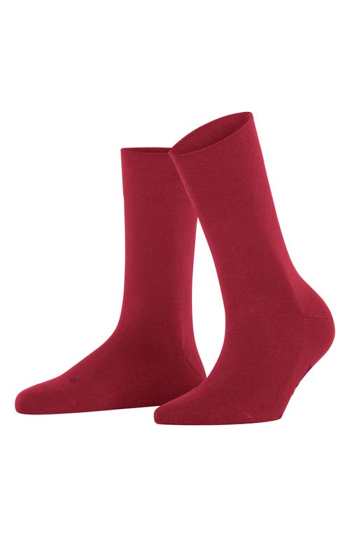 Shop Falke Sensitive New York Crew Socks In Scarlet