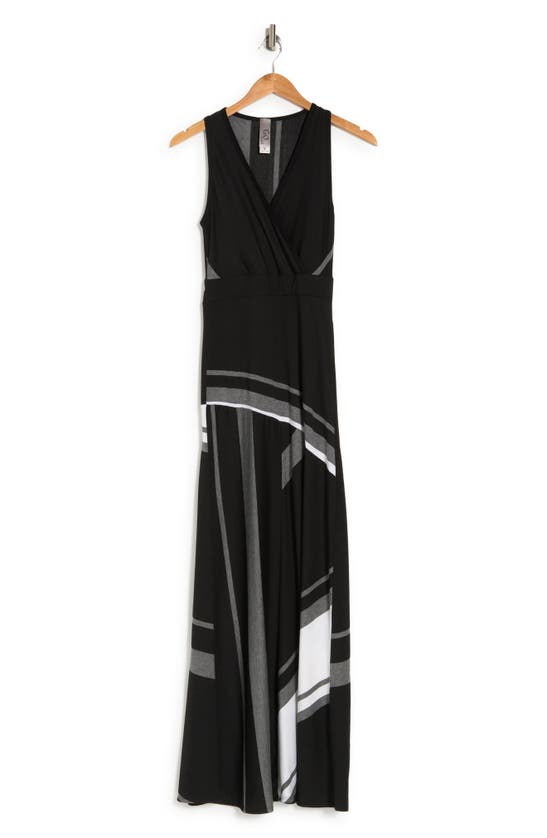 Go Couture Sleeveless Maxi Stripe Dress In Black Colorblock