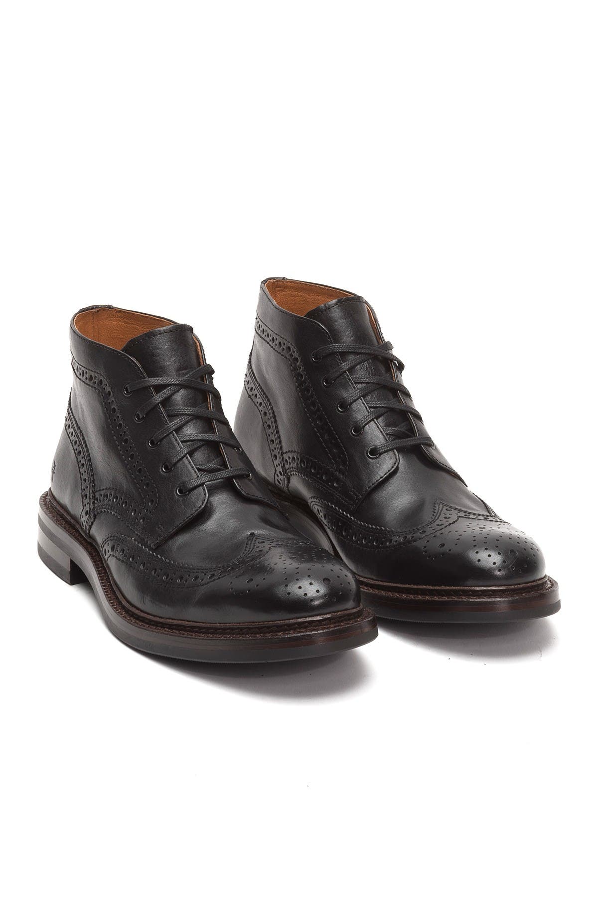 wingtip chukka