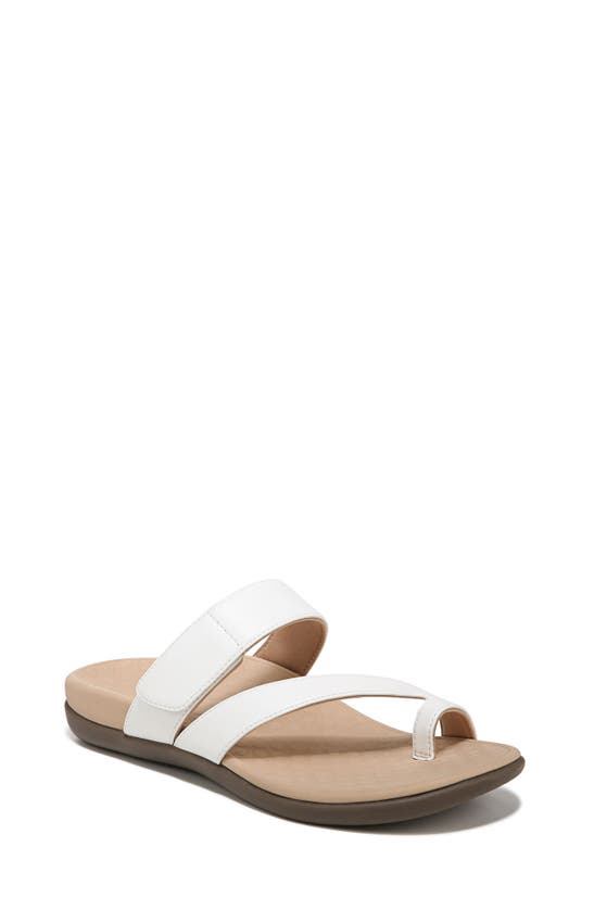 Vionic Morgan Toe Loop Slide Sandal In White | ModeSens