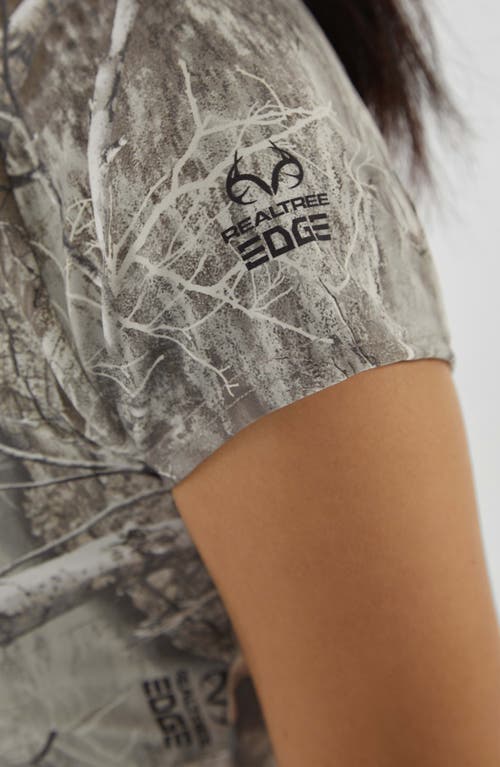 Guess X Realtree Go Stretch Crop Graphic T-shirt In Go Realtree Washed Edge