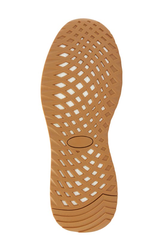 Gentle Souls By Kenneth Cole Laurence Jogger Sneaker In Mushroom