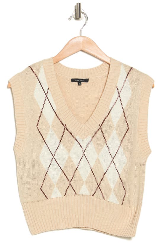 LOVE TREE ARGYLE SWEATER VEST