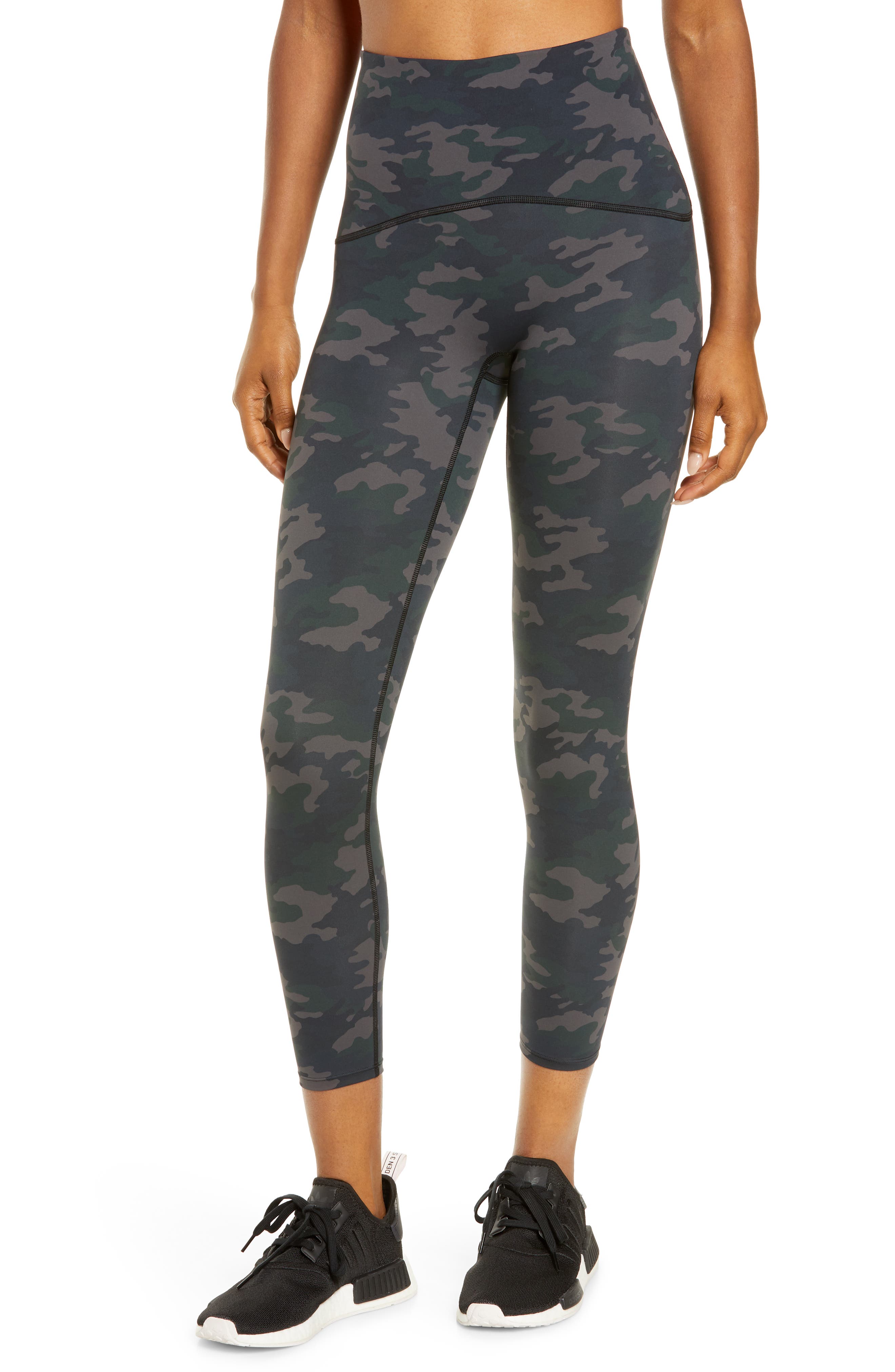 SPANX® Booty Boost Active Print 7/8 