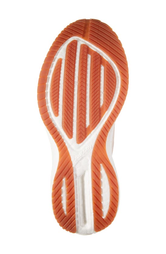 Saucony Triumph Rfg Running Shoe In Lotus