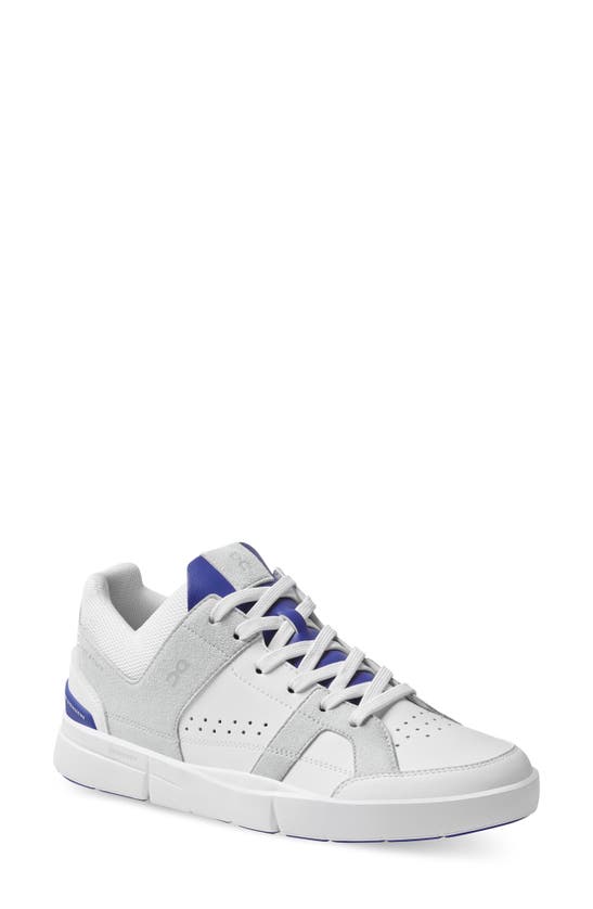On The Roger Clubhouse Tennis Sneaker In White/ Indigo