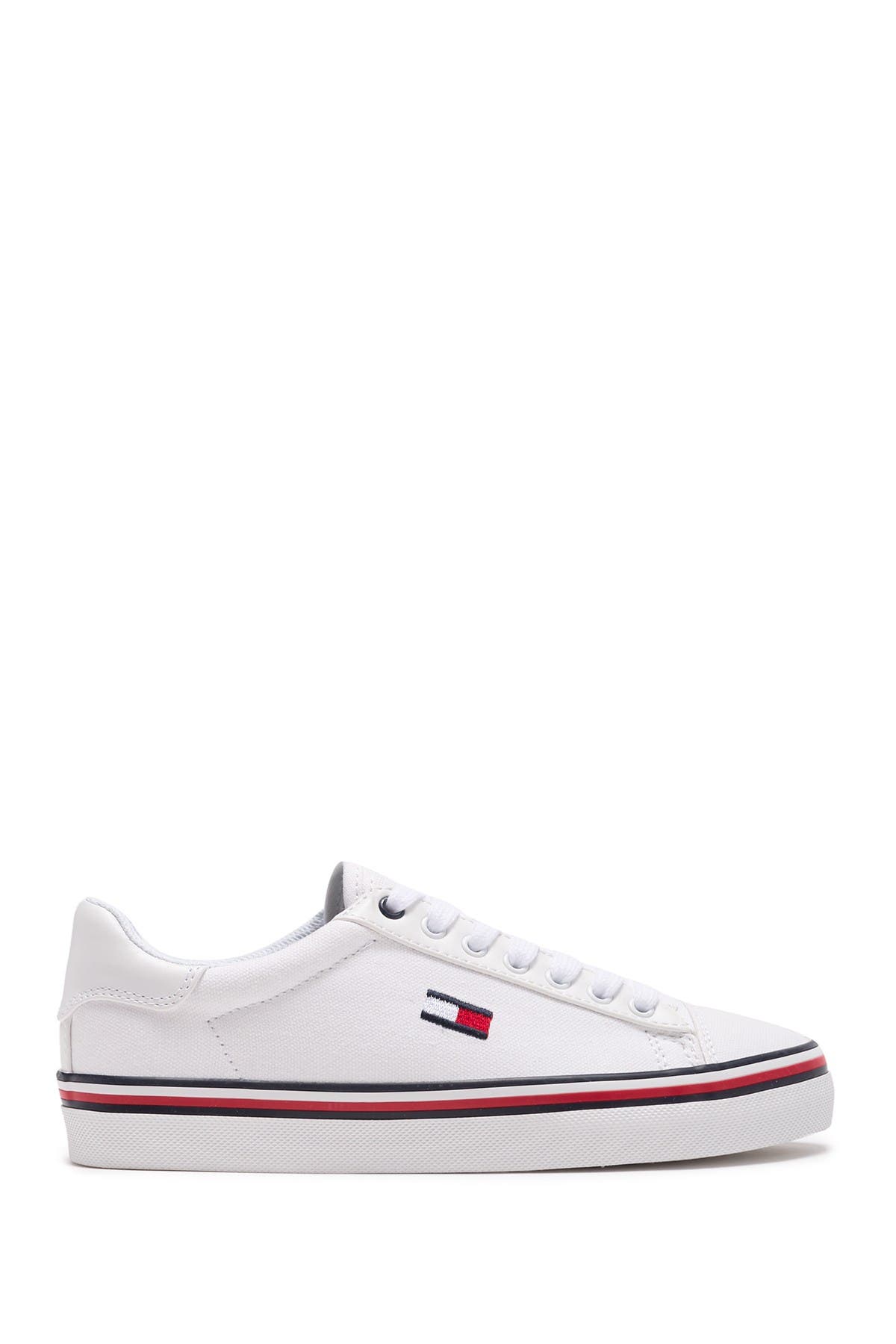 tommy hilfiger felipe sneaker