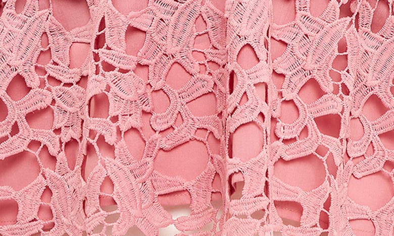 Endless Rose Puff Sleeve Floral Lace Top In Mauve