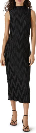 Zigzag Plissé Mock Neck Midi Dress