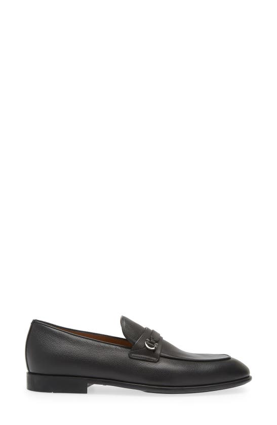 Ferragamo Desio Loafer In Nero New Biscotto