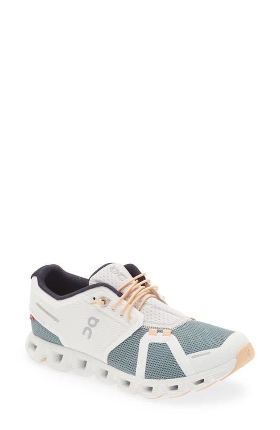 on cloud 5 push white cobble
