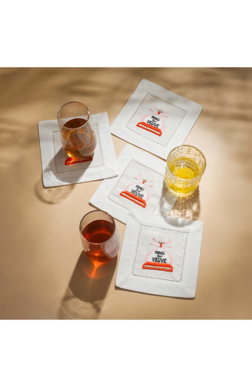 Tiramisu Set Of 4 Embroidered Coasters In White/bell