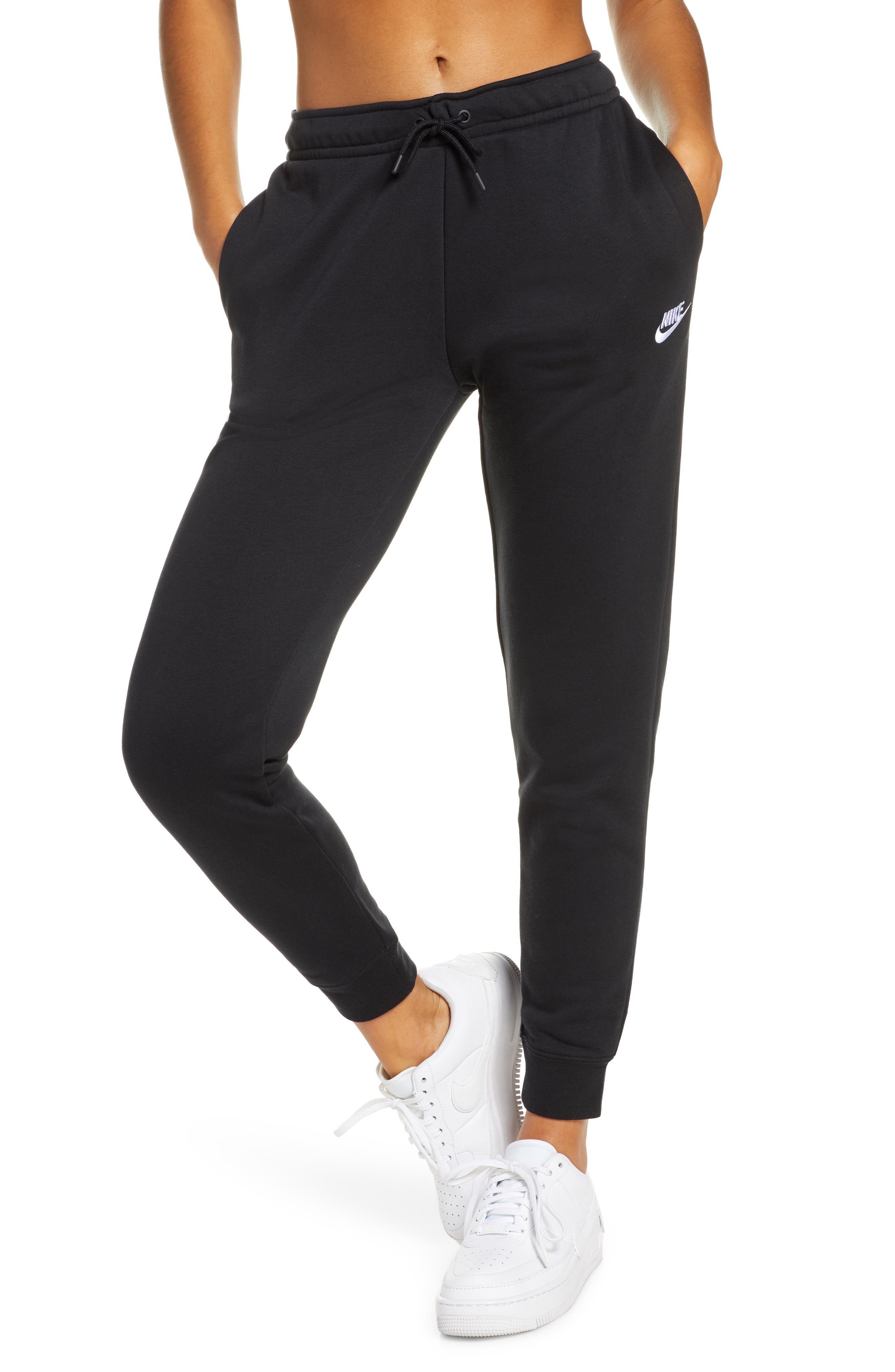 nike women's sportswear essential fleece pants