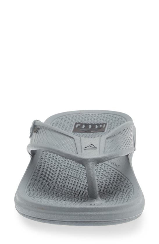 Reef Oasis Water Friendly Flip Flop In Grey