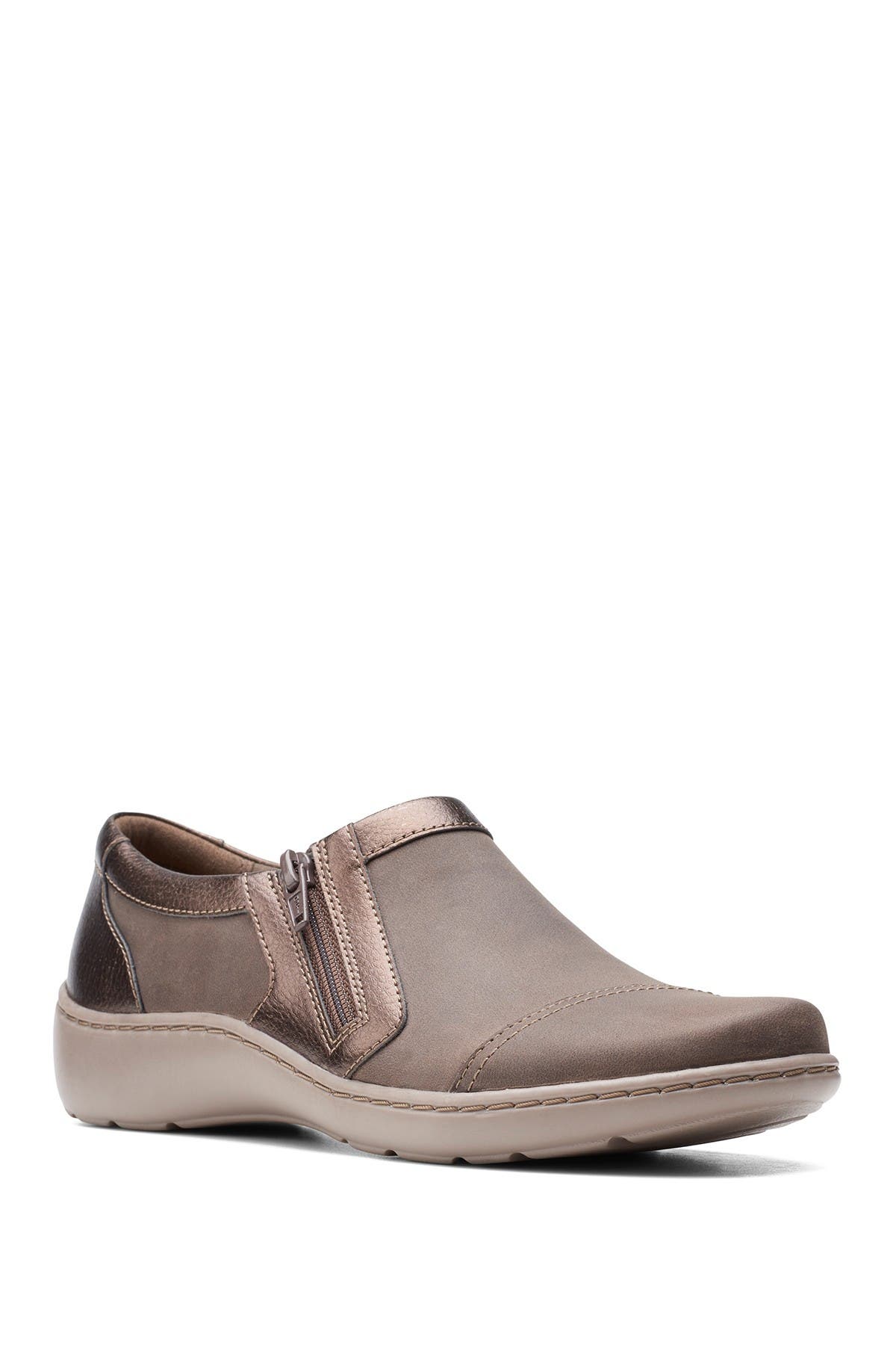 clarks cora giny