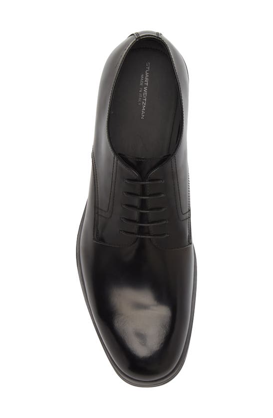 Shop Stuart Weitzman Club Classic Derby In Black