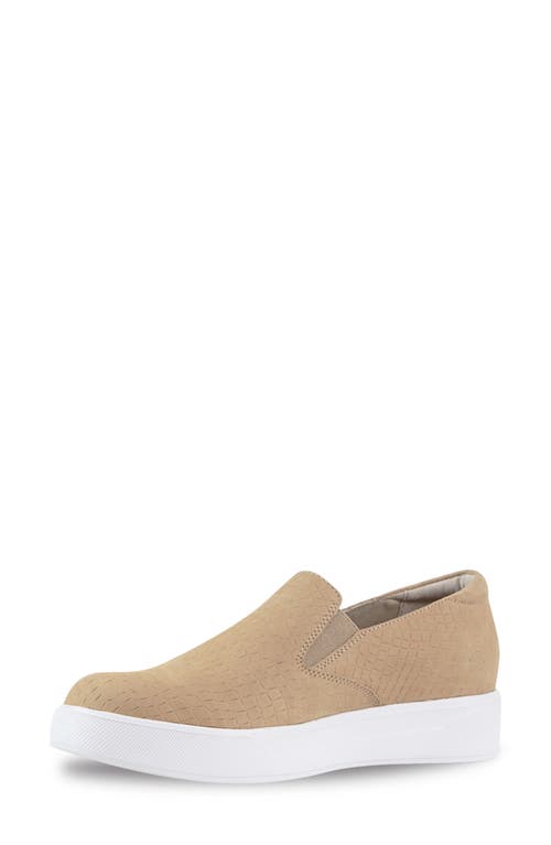 Munro Lennox Slip-on Sneaker In Sand Nubuck