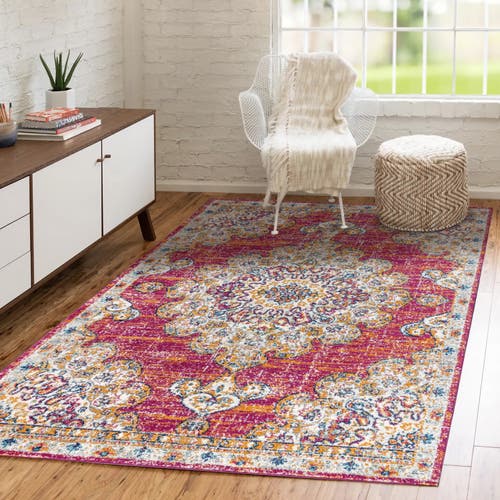 Jonathan Y Bohemian Flair Boho Vintage Medallion Area Rug In Pink/cream