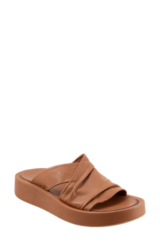 Bueno Harper Sandal In Brown