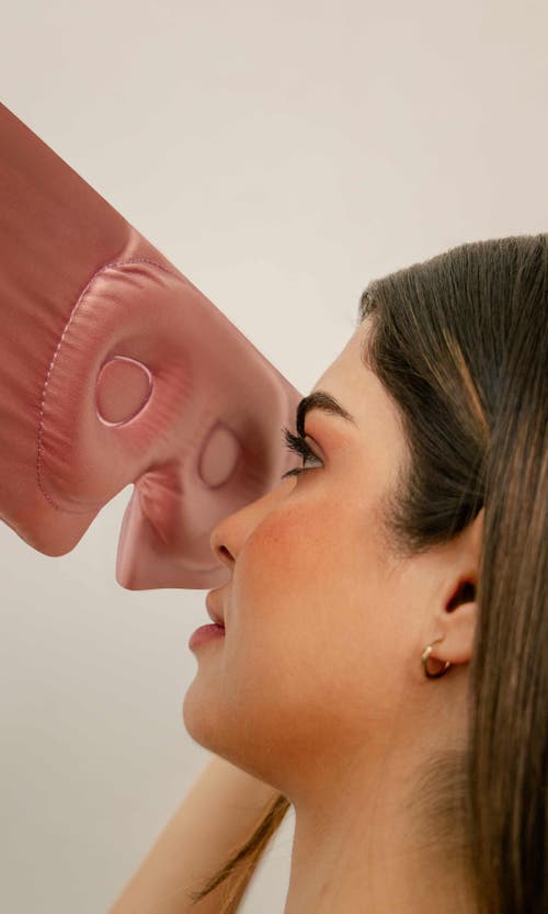 Drowsy Sleep Co . Eyelash Protecting Sleep Mask In Damask Rose