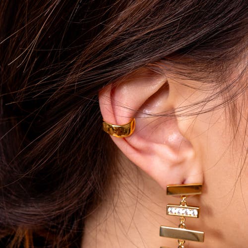 Lucy Quartermaine Flat Plain Cuff In Gold