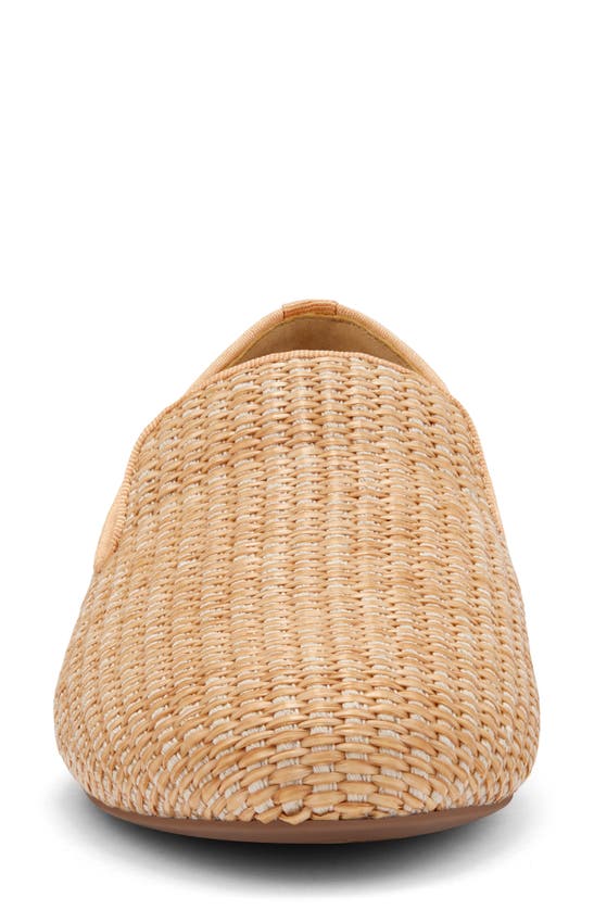 Shop Birdies Starling Raffia Flat In Flax Raffia