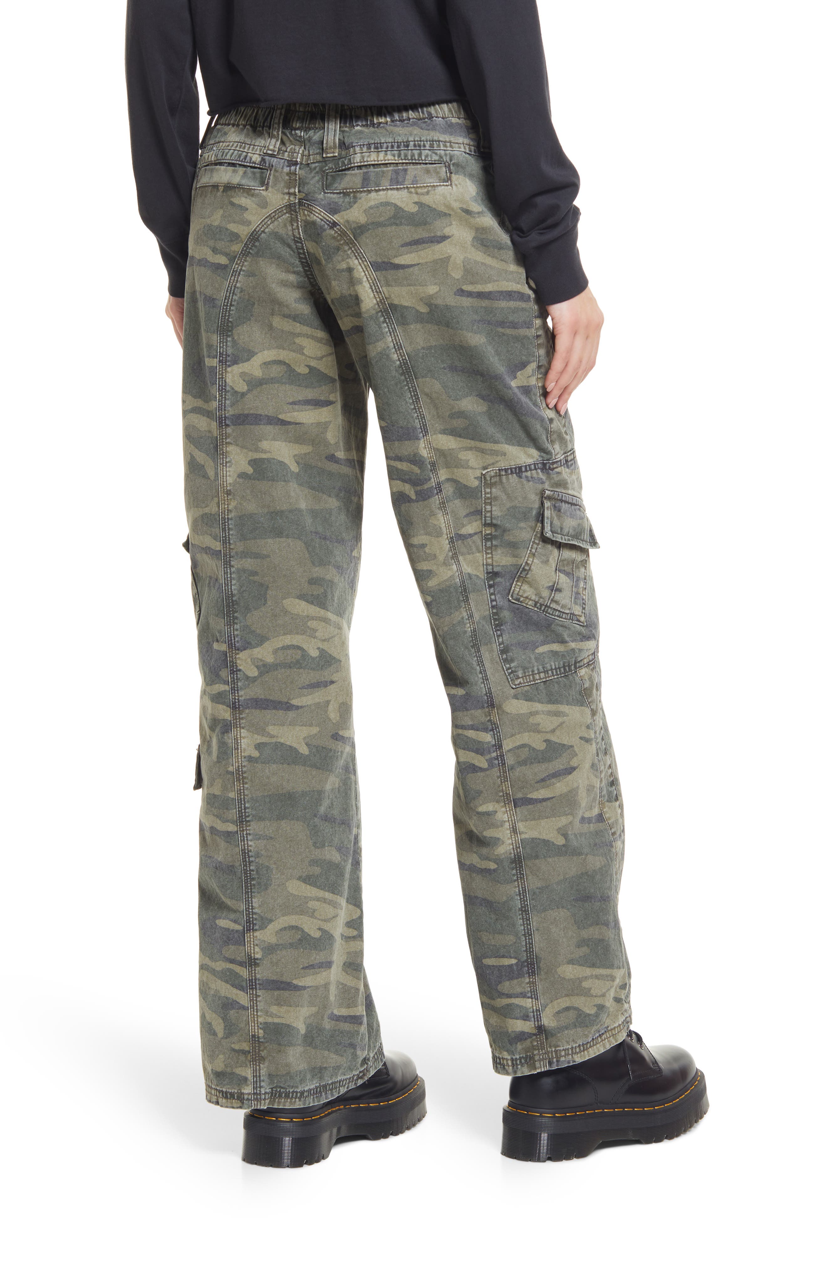 urban outfitters cargo pants men