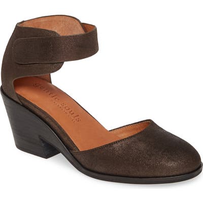 Gentle Souls By Kenneth Cole Blaise Pump