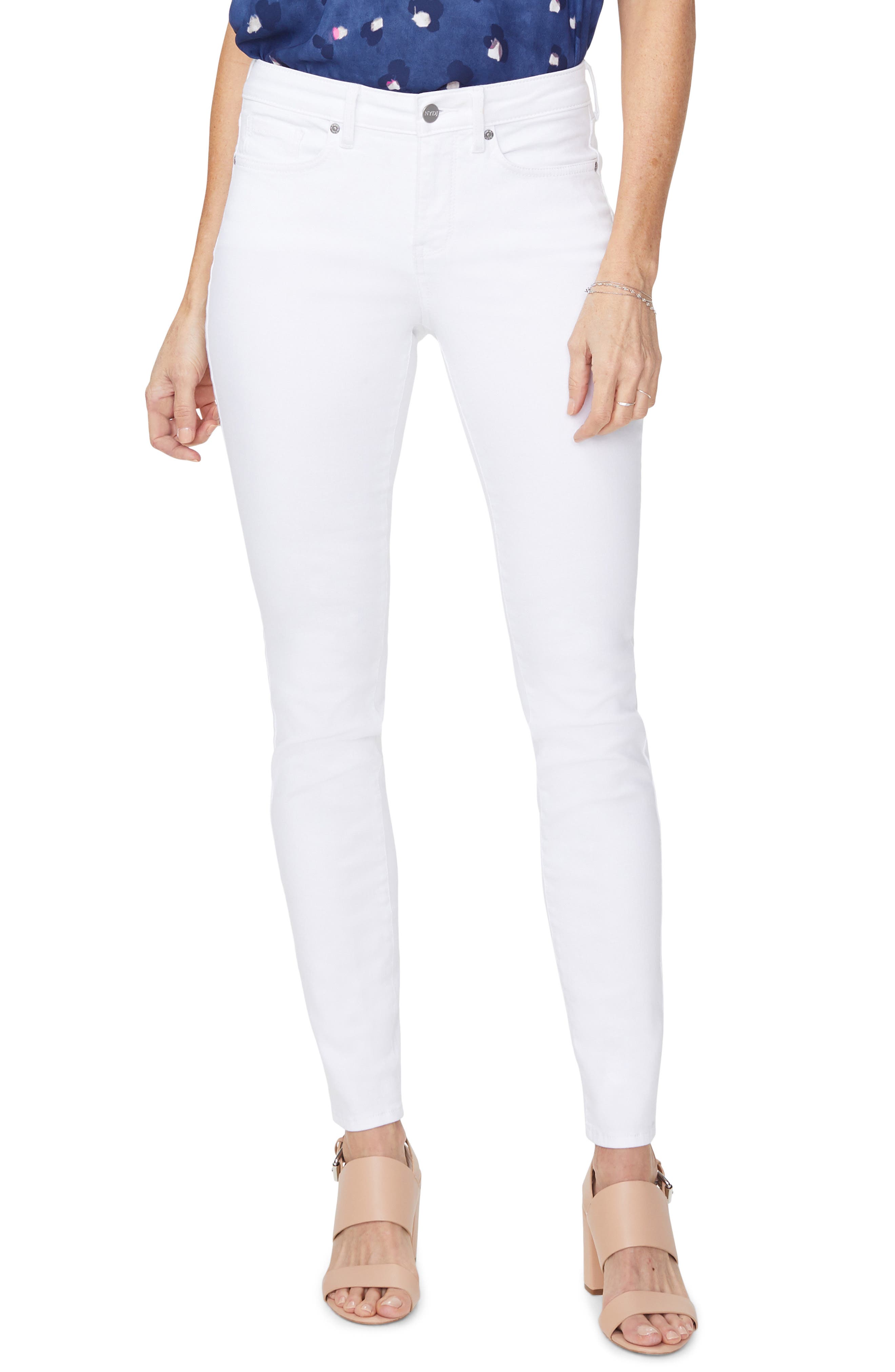 white stretch skinny jeans