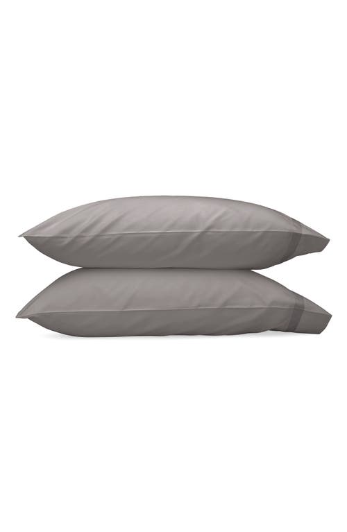 Matouk Nocturne 600 Thread Count Set of 2 Pillowcases in Platinum at Nordstrom