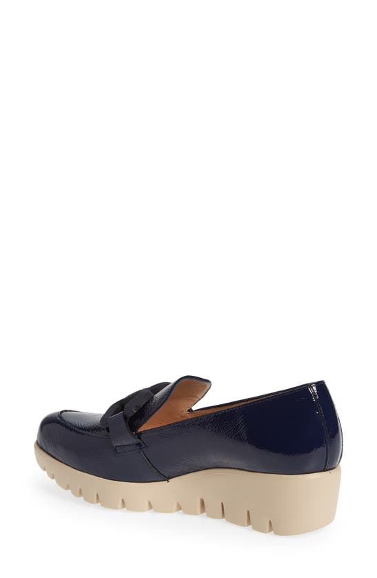 Wonders San Marino Platform Loafer In Lack Baltic