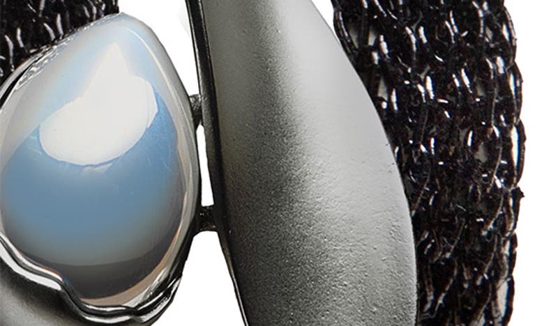 Saachi Mesh Twisted Plate Bracelet In Silver/black