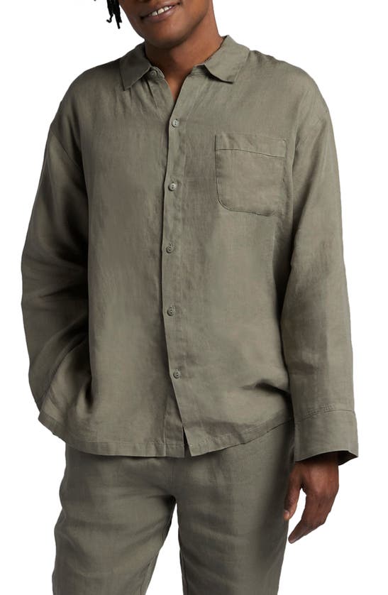 Shop Parachute Linen Shirt In Moss